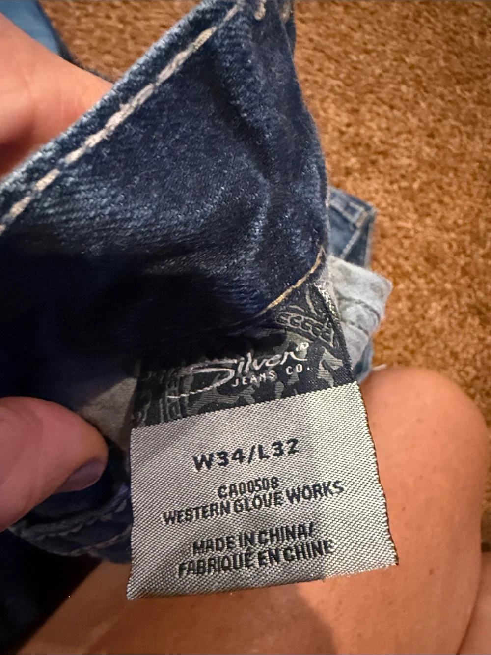 Silver Jeans Men's Dark Blue Slim Straight Jeans with Fading